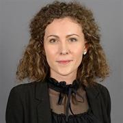 Dr Melinda Halasz